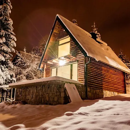 Casa de Férias Vikend Kuca Escape *
